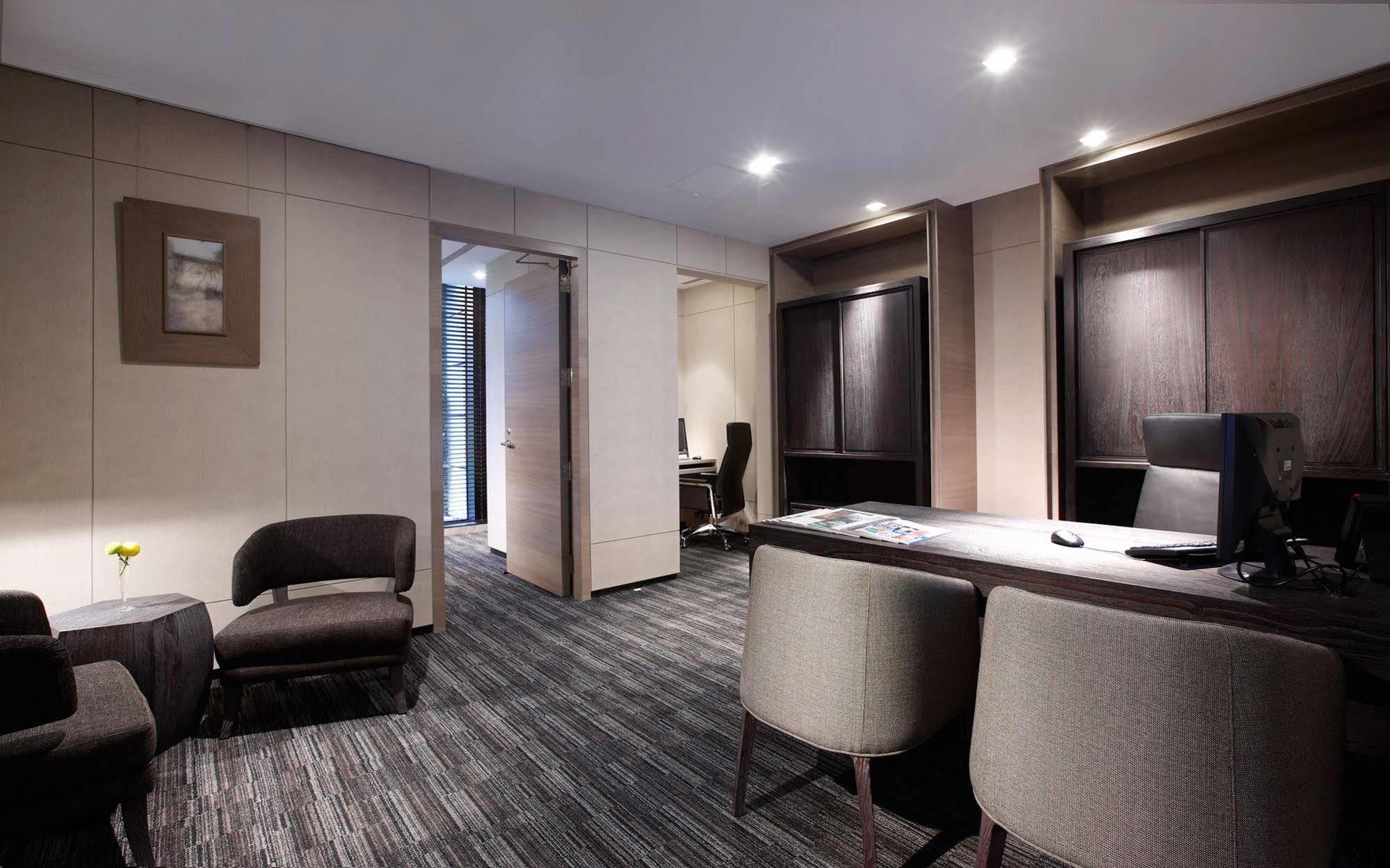 Humble House Taipei, Curio Collection By Hilton 5*
